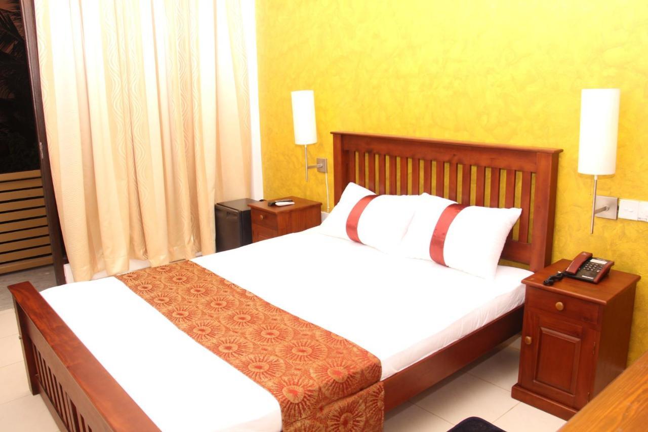 Zendara Hotel Negombo Eksteriør billede