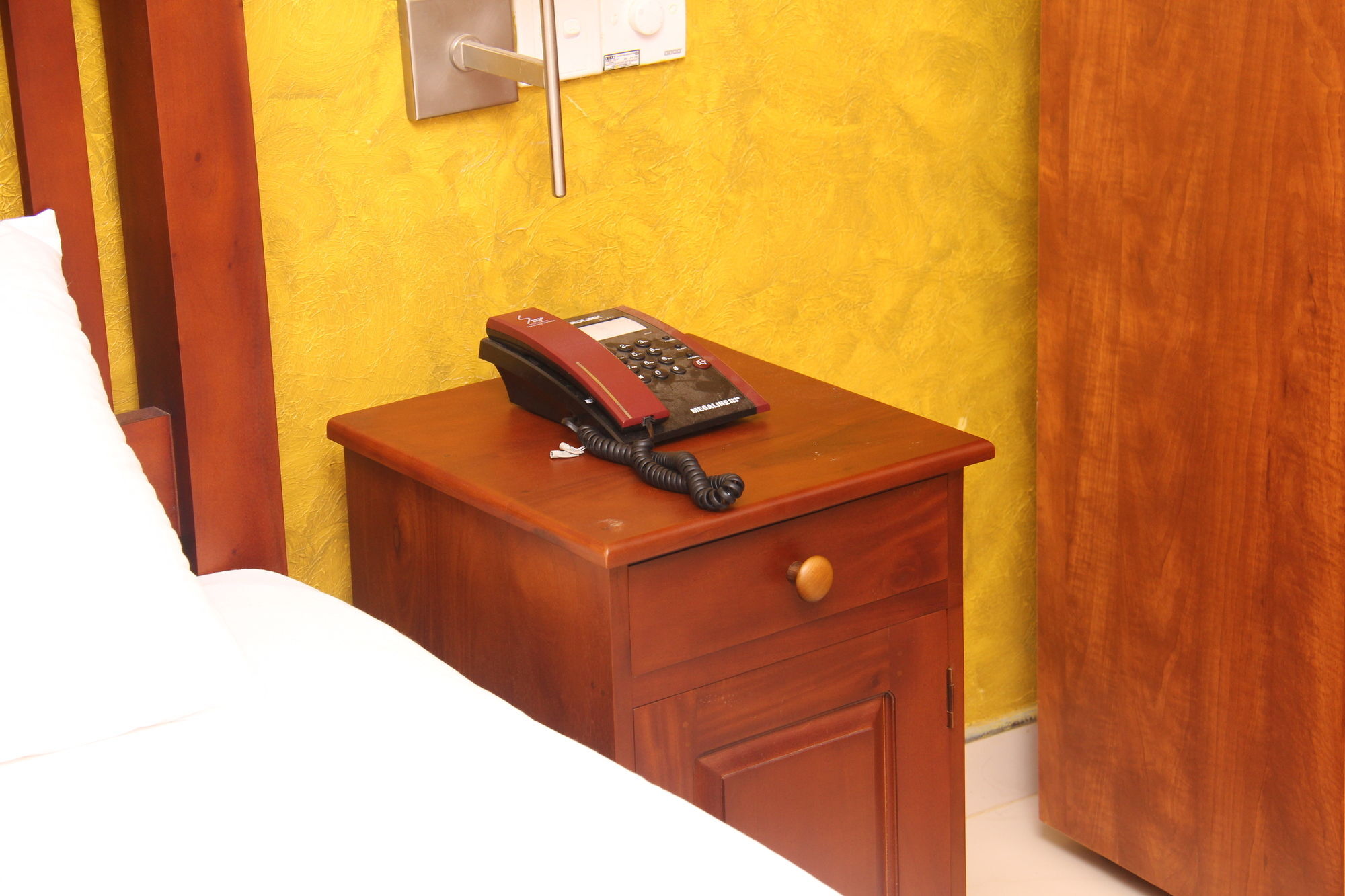 Zendara Hotel Negombo Eksteriør billede